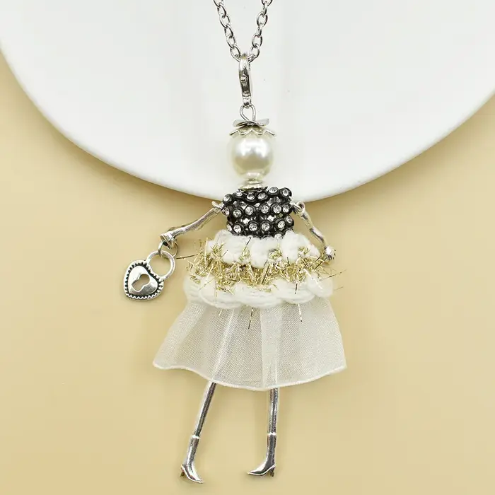 Collier de poupée féerique, chaîne de chandail, pendentif mignon, figure de dessin animé, bijoux fantaisie pour femmes et filles occasions spéciales