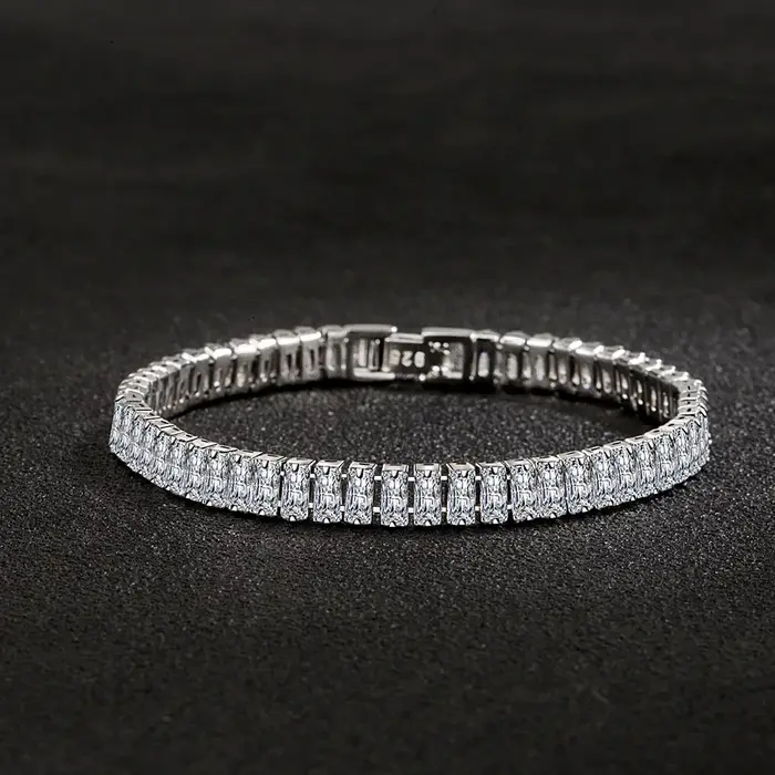 Bracelet en argent regardé 925 pour femme