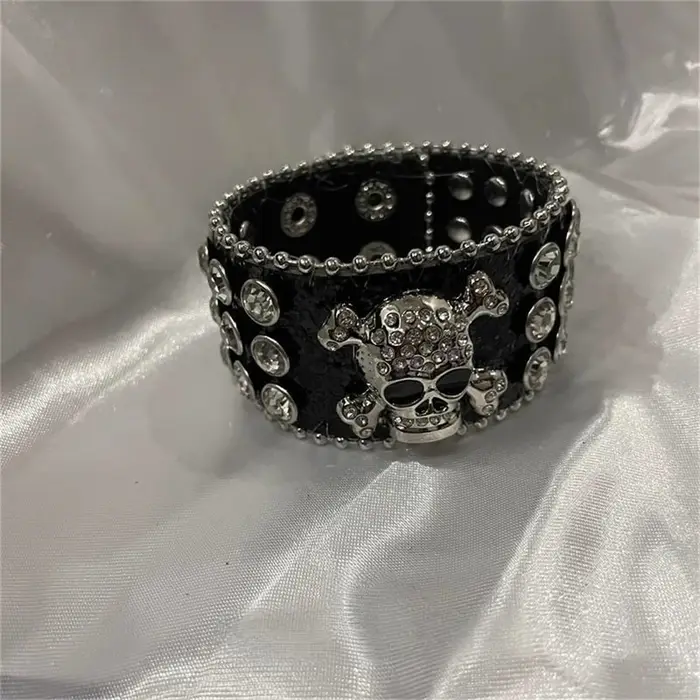 Nouveau Bracelet croisé pour hommes Hip Hop épicé fille Punk strass fait à la main personnalisé en c