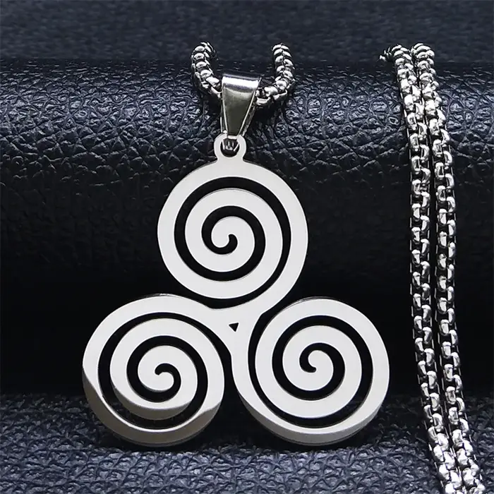 Collier Vortex de sorcellerie en acier inoxydable, couleur argent, Triskelion Viking, nœud celtique,