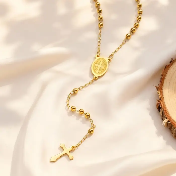 Collier en forme de croix de la Vierge Marie pour femmes chaîne à maillons en acier inoxydable colliers de prière cadeau de bijo