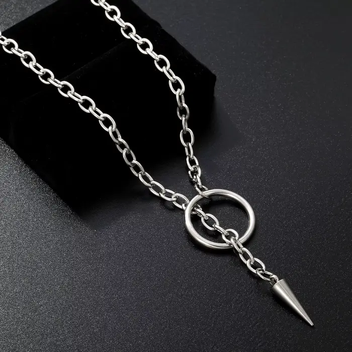 Collier personnalisé haut de gamme en acier couleur argent avec pendentif rivet, ajustable, style ch
