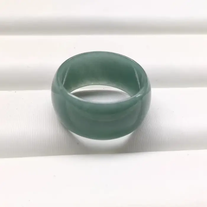 Bague en Jade d'eau bleue naturelle du Myanmar pour hommes et femmes, pierres précieuses de guérison