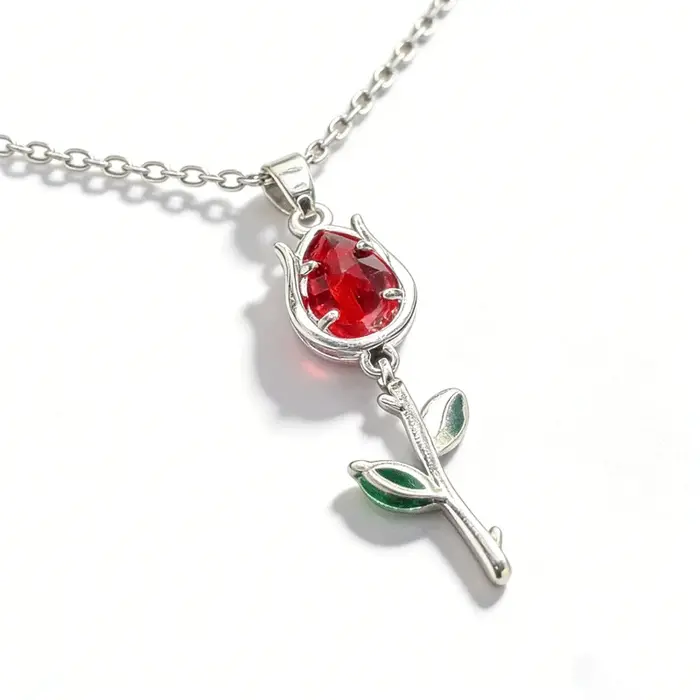 Collier élégant avec pendentif tulipe plaqué or pour femme