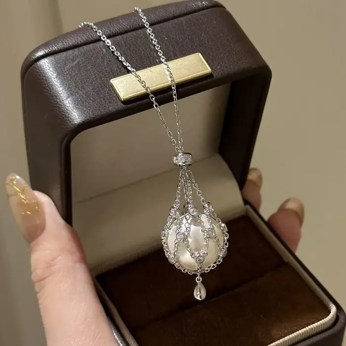 Collier en filet de perles détachable de luxe pour femme