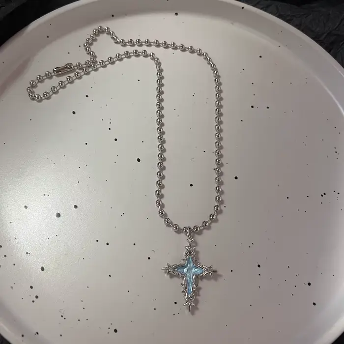 Pendentif croix bleue gothique pour hommes et femmes, bijoux de document en argent, collier de mode, breloques ChimPunk Y2K, accessoires de bijoux Hip Hop