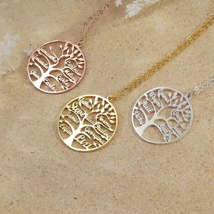 Collier Arbre de Vie Personnalisé avec Nom, Bijou en Acier Inoxydable, Cadeau Idéal pour Fête des Mères et Anniversaires