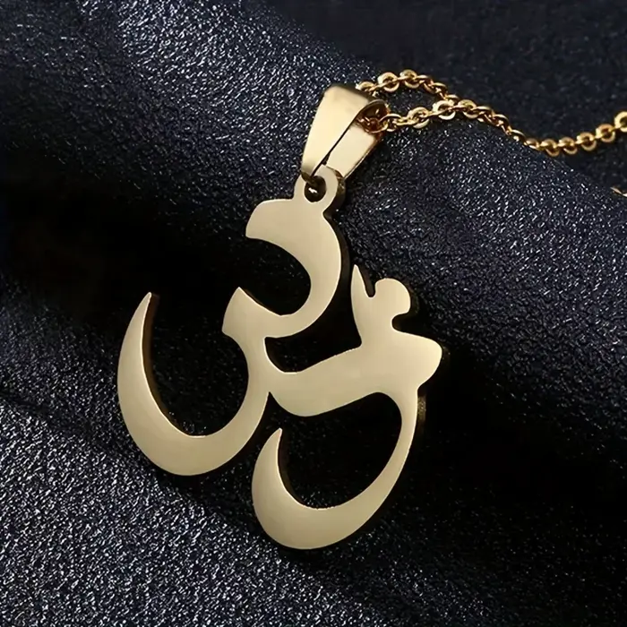 Collier avec pendentif symbole om en acier inoxydable cadeau yoga chakra pour femme occasions spéciales