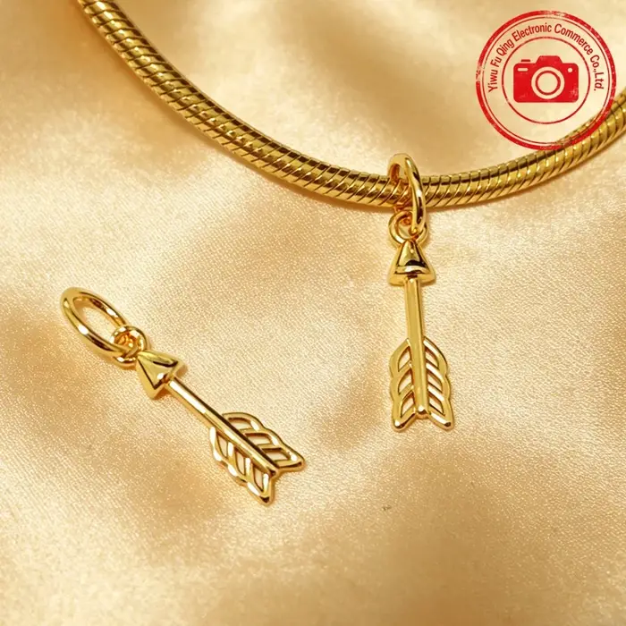 Breloques DIY pour Bijoux : Tour Eiffel Dorée, Statue de la Liberté, Montgolfière, Vélo, Avion – Per