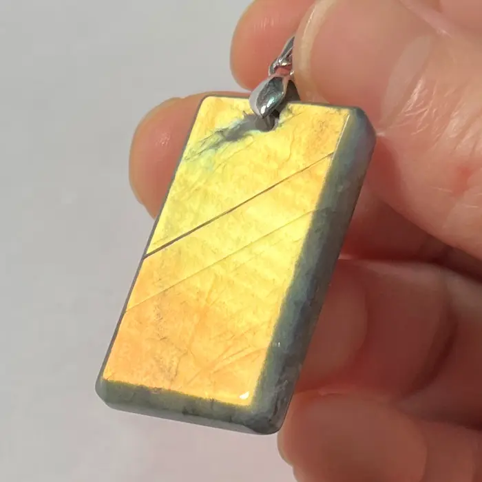 Pendentif Labradorite pierre naturelle perle rouge rose pour femmes et hommes bijoux tracker d'humeur occasions spéciales