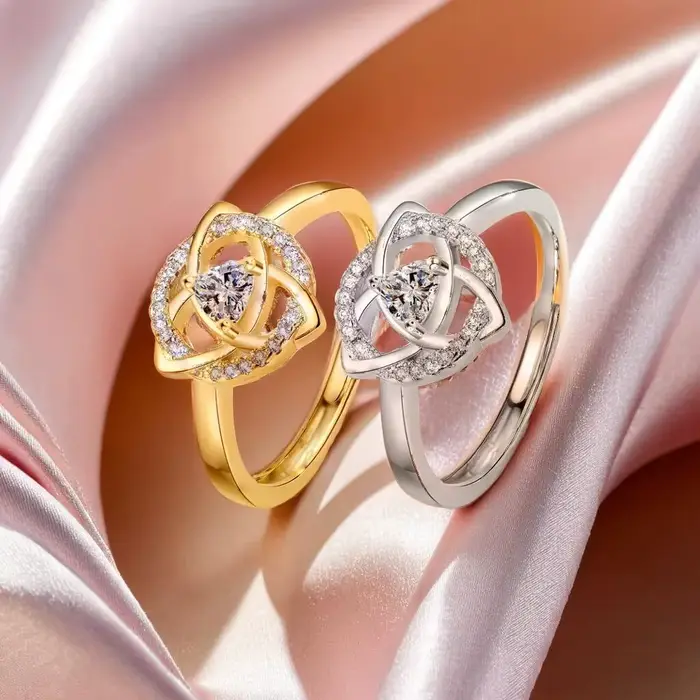 Bague Celtique Triquetra Zirconium pour Femmes Occasions Spéciales Anniversaires Mariages Soirées