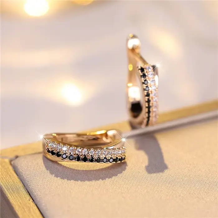 Boucles d'oreilles de luxe en pierre de Zircon noir et blanc pour femmes