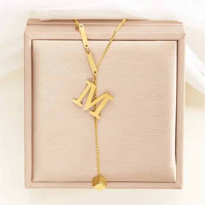 Collier en acier inoxydable pour femmes