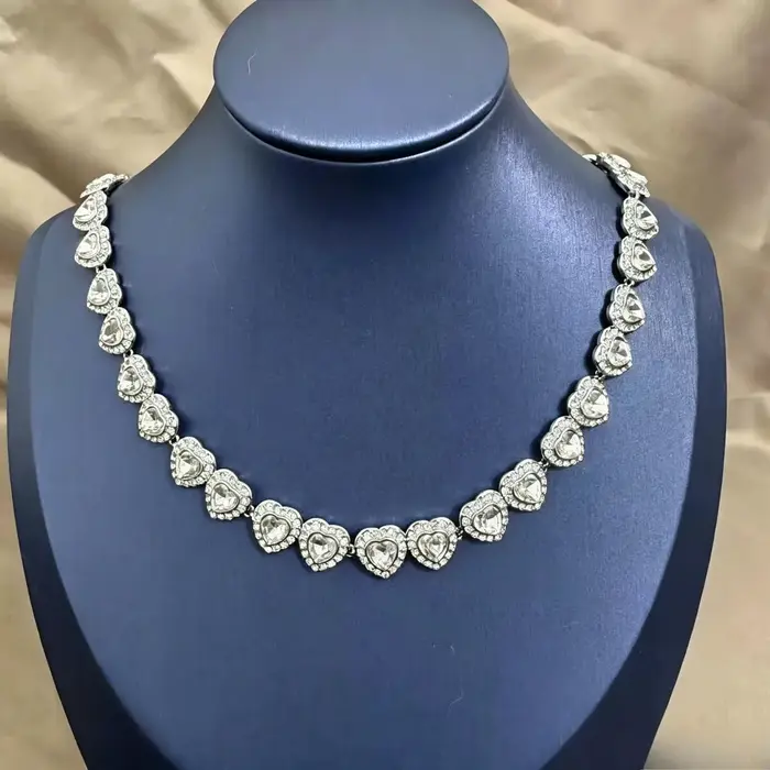 Bijoux d'amour : Nouvelles tendances 2026 – Collier