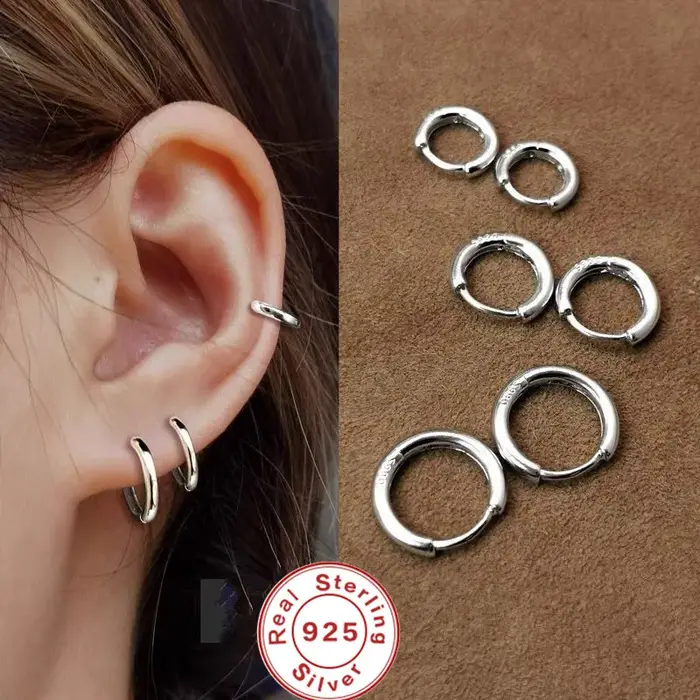 Petites boucles d'oreilles exquises en argent sterling 925
