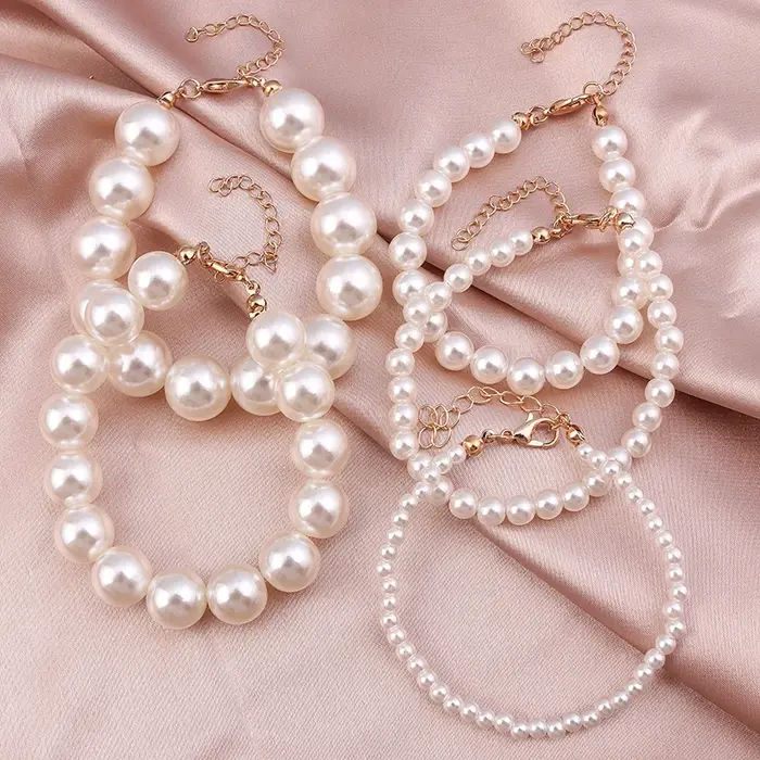 Bracelet élégant en perles d'imitation faites à la main pour femmes et filles, bijoux cadeaux de fêt