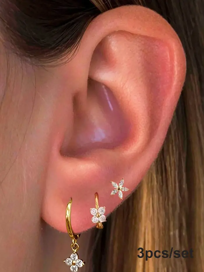 Boucles d'oreilles créoles en zircone cubique avec nœud en forme d'étoile dorée pour femmes, style classique, orifice Helix, Tragus, Cartilage, Huggie, bijoux de perçage polyvalents