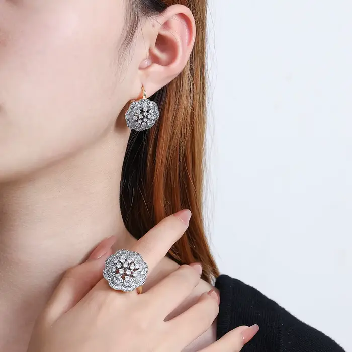 Boucles d'oreilles en cuivre Embarrite incrusté de cristal, bijoux en or 18 carats, mode, rétro, luxe, fête, banquet, festival, Mme