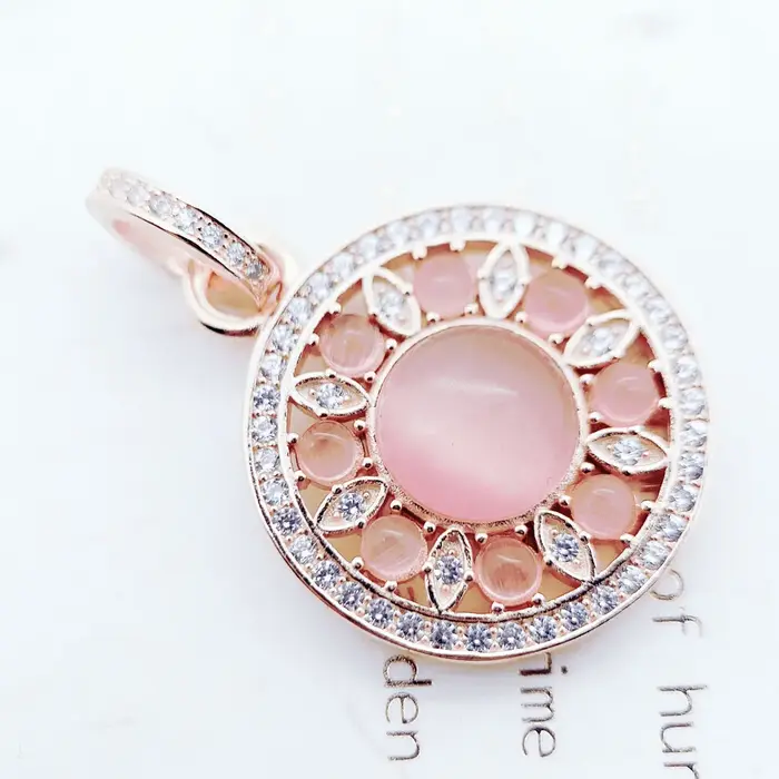 Pendentif ornement en or Rose