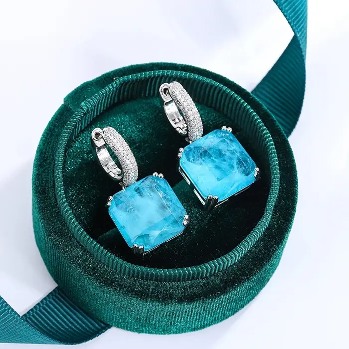 Boucles d'oreilles en argent Sterling 925 avec pierres précieuses émeraude de haute qualité