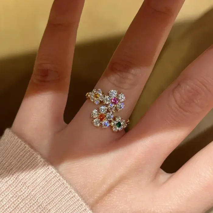 Bagues classiques rétro incrustées de diamants étincelants pour femmes, bagues à fleurs multicolores