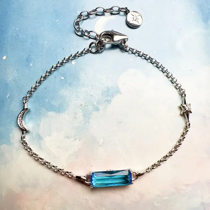 Bracelet à maillons en pierre bleue lune et étoile pour femme