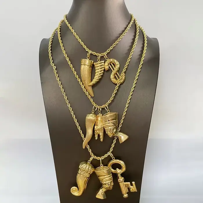 Pendentif de personnalité Hip Hop couleur or