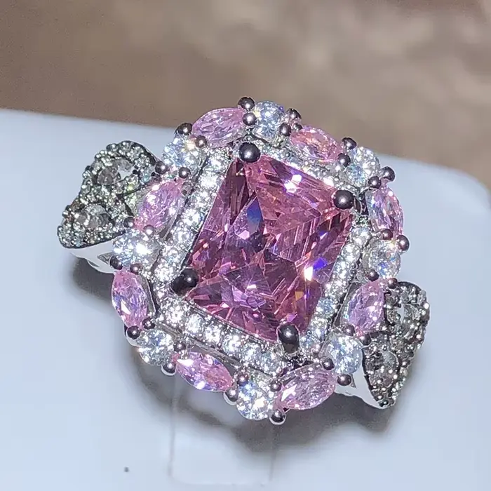 Bague carrée en Zircon rose scintillant pour femme