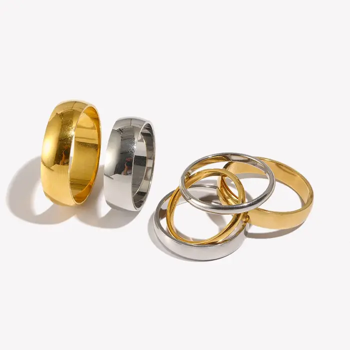 Bagues Empilables Élégantes en Acier Inoxydable Plaquées d'Or pour Hommes et Femmes Occasions Spéciales Anniversaires Cérémonies Mode Polyvalentes