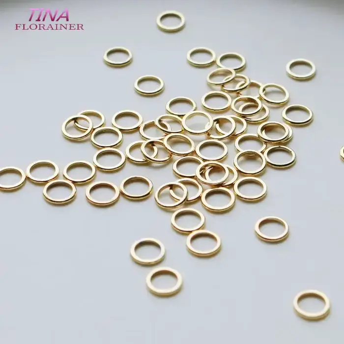 Anneaux fermés en laiton plaqué or 14K