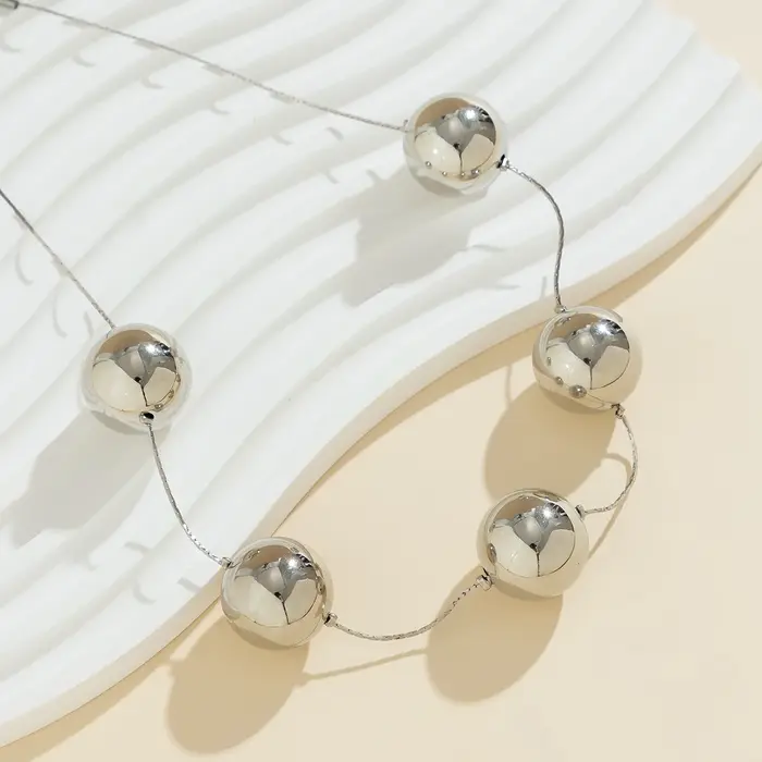 Collier ras du cou créatif en acrylique perles de grande boule pour femmes style Punk Goth chaîne de cuivre occasionnelle party accessoris gothique