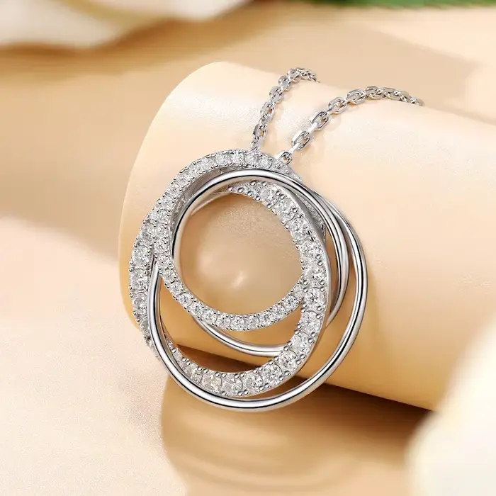 M-JAJA Moissanite pendentif collier pour femmes D VVS1 18K plaqué or blanc S925 argent multicouche cercle chaîne bijoux de luxe