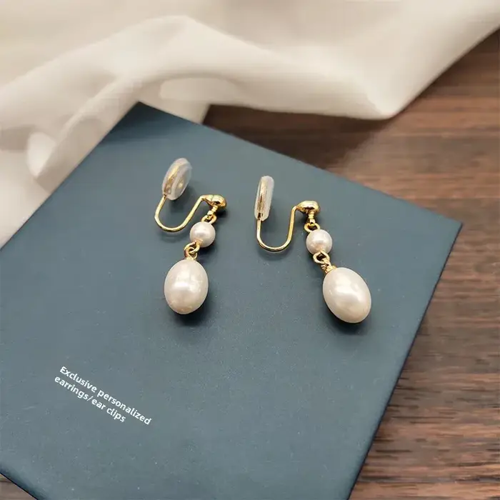 Boucles d'oreilles à clip élégantes en perles NicheDesign