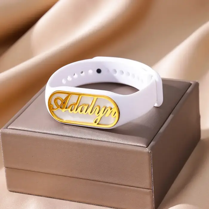 Bracelet avec nom personnalisé pour femmes et hommes