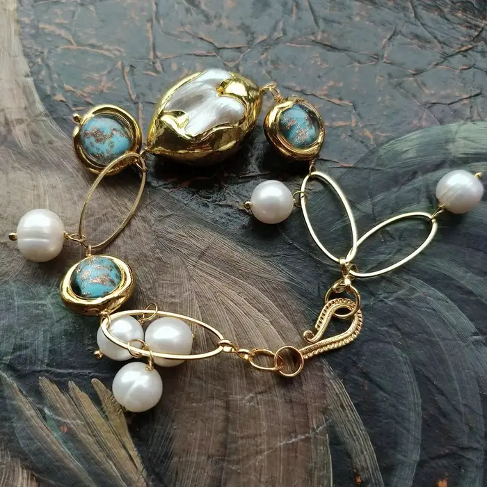 Bracelet en perle de culture d'eau douce verre de Murano bleu nacre de coquille pour femmes élégantes occasions spéciales
