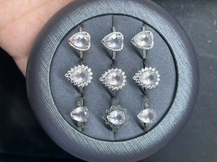 Unité une pièce en argent 925 avec cristal de Quartz Rose naturel