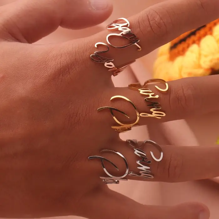 Noms de Couples personnalisés sur bague