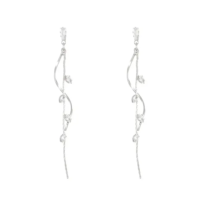 Mode coréenne luxe longues boucles d'oreilles à pampilles pour les femmes Ins rotatif torsadé Zircon