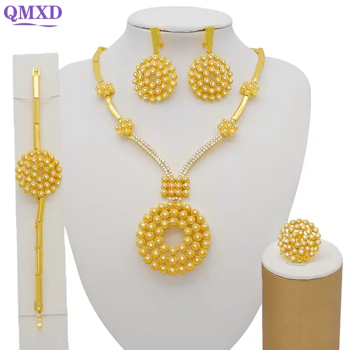 Ensemble de bijoux en alliage de cuivre finition or pour femmes occassions spéciales soirée élégante mariage festive