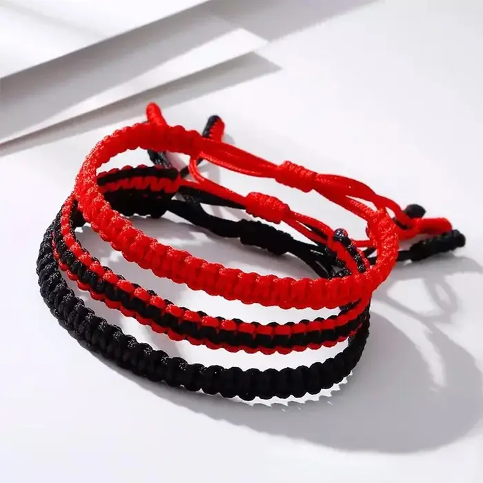 Bracelets tressés faits à la main pour femmes