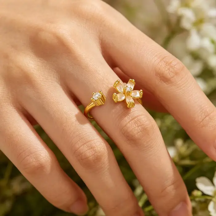 Bagues à fleurs opale pour femmes