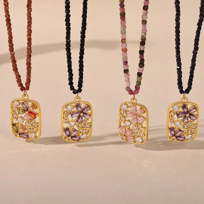 Magnifique collier pour femmes