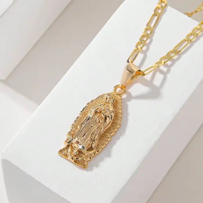 Collier Série Mary Tridimensionnel, Convient au Port 03, Cadeau aux Membres de la Famille, Nouveau