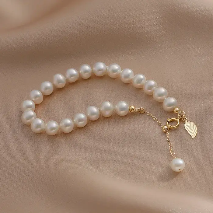 Bracelets en perles d'eau douce semi-rondes élégants avec placage or jaune clair pour femmes et filles occasions spéciales tracker de fitness