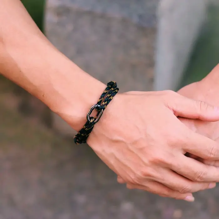 Nouveau Bracelet en corde hommes réglable Double couche à la main boucle coulissante macramé Braslet surf bijoux Pulseira Corda Masculina