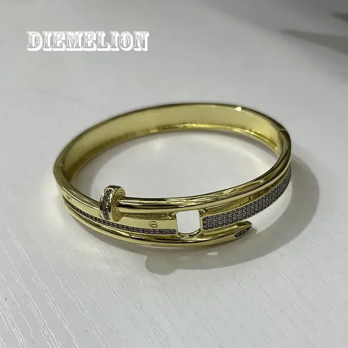 Bracelet à ongles pour femmes, offre spéciale, Bracelets bicolores populaires en Europe et aux états-unis, en Zircon scintillant, bijoux de fête