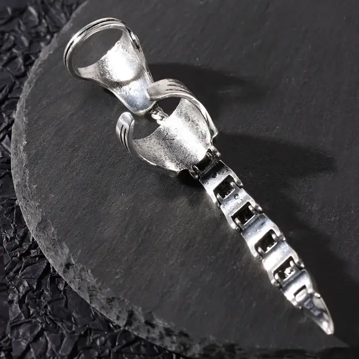 Bague Scorpion Mobile, Bijoux Punk